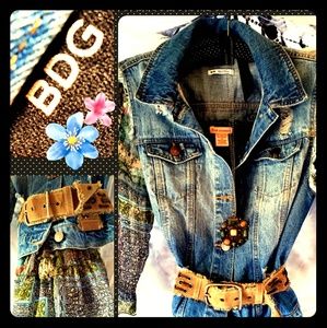BDG Perfect Distressed VEST-New!
